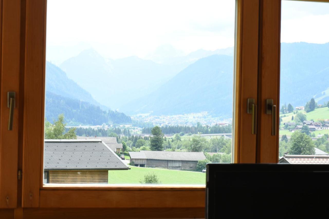 Apartamento Haus Rs Eben Im Pongau Exterior foto