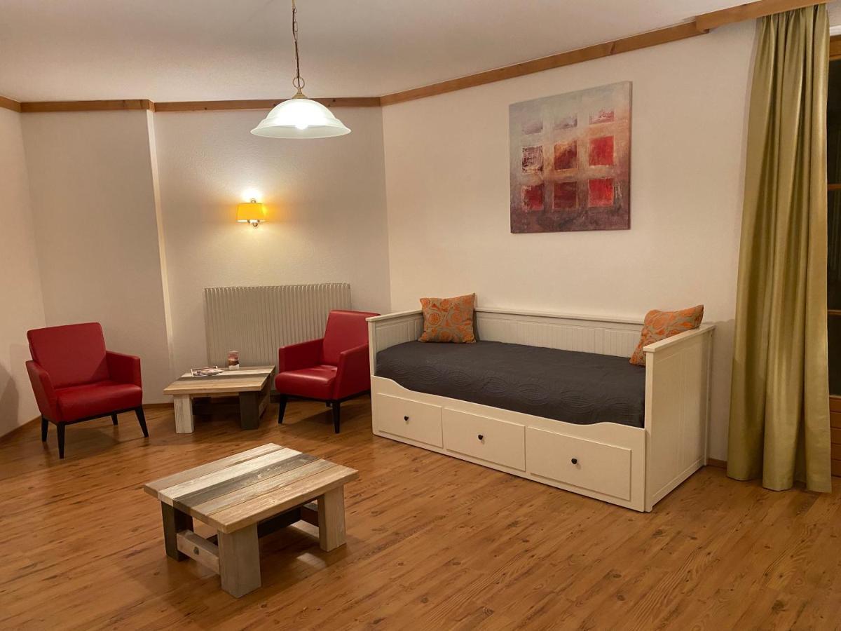 Apartamento Haus Rs Eben Im Pongau Exterior foto
